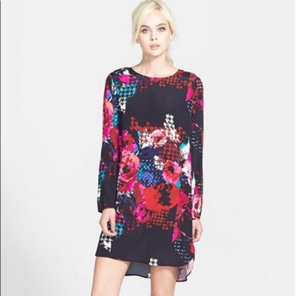 WAYF Long Sleeve Floral Dress